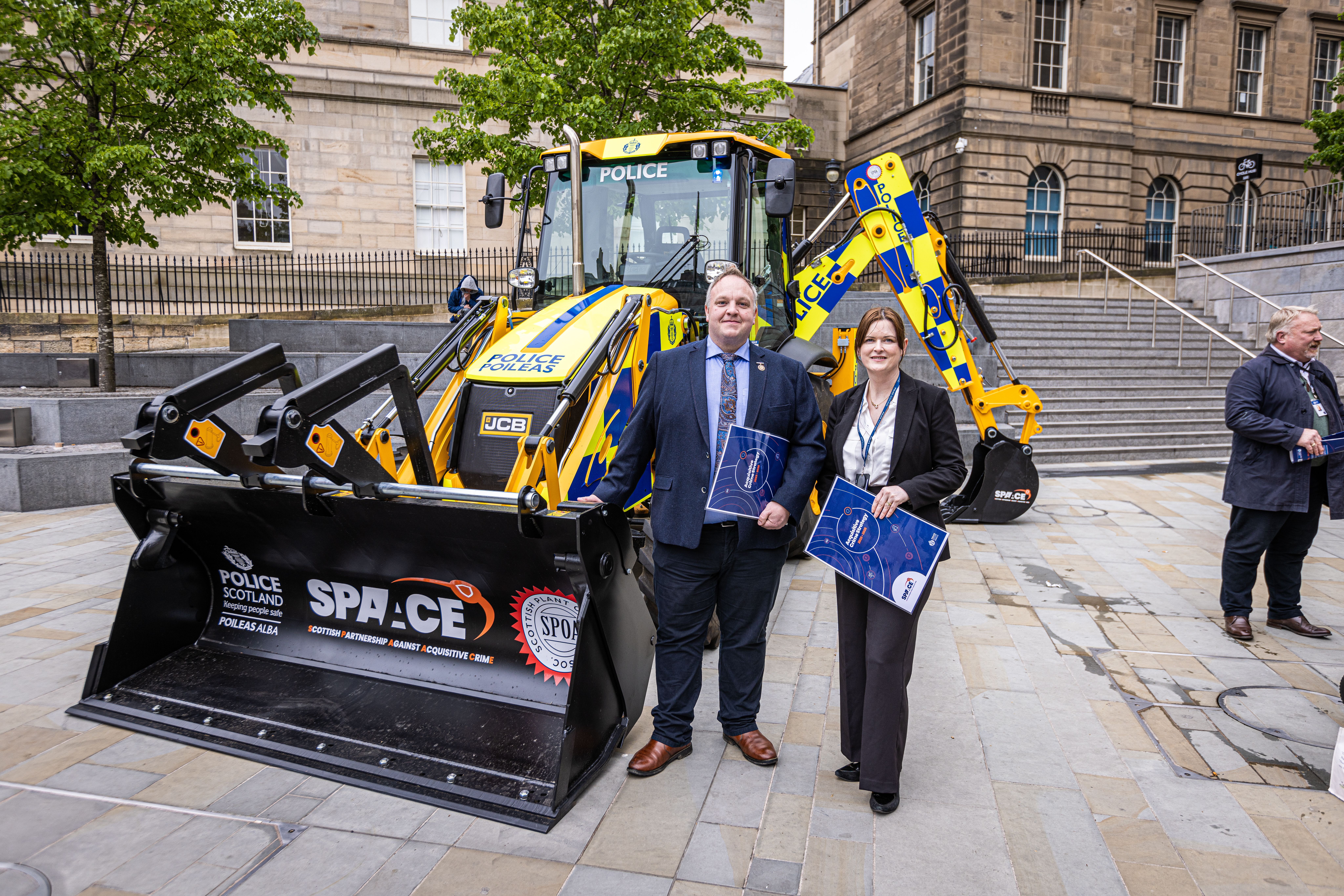 Callum Mackintosh, President of the SPOA and Carly Bryce, Police Sergeant from National Rural and Acquisitive Crime Unit .jpg