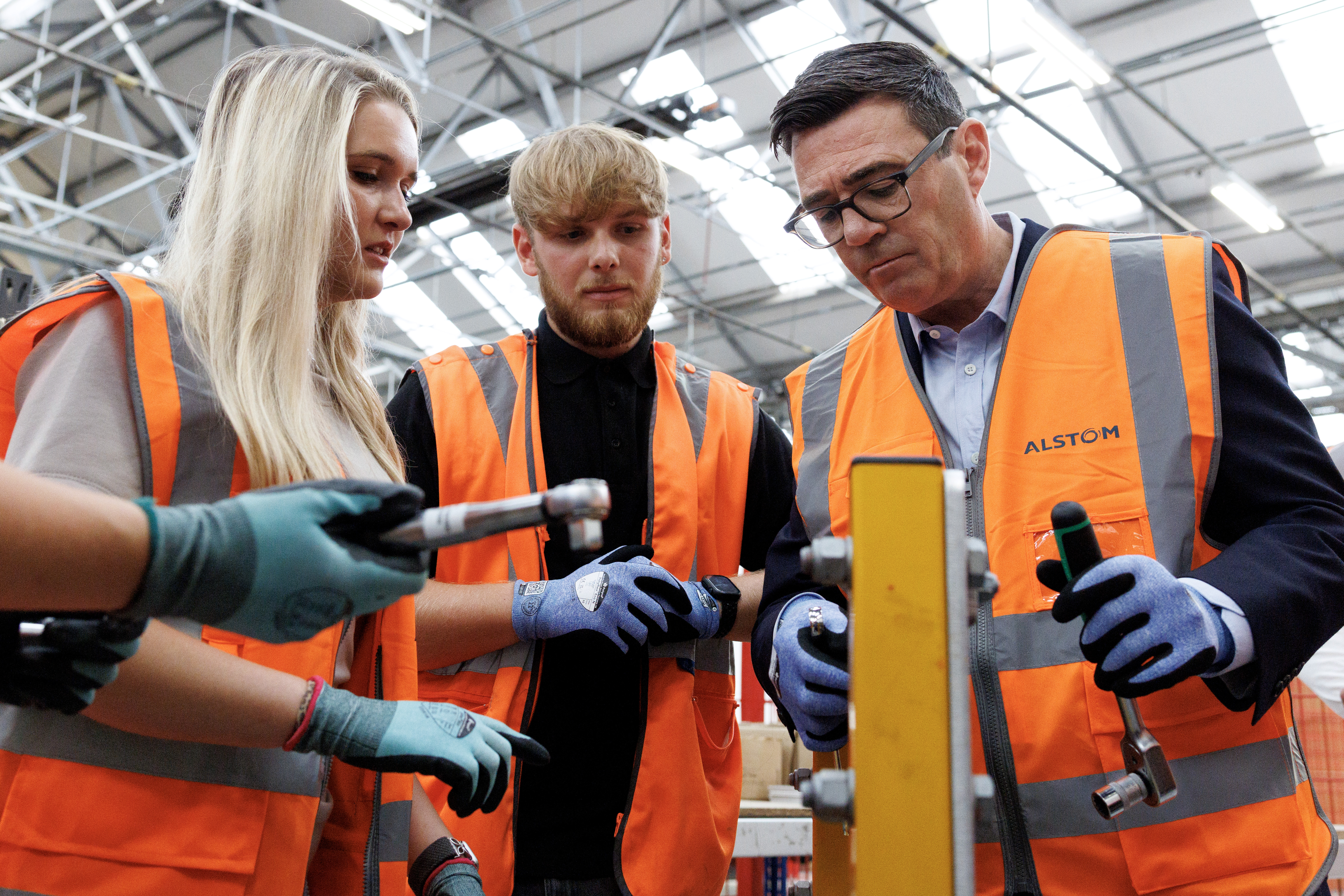 Andy Burnham meets with apprentices and graduates at Alstom Transport. Picture by Lauren Hurley / No 10 Downing Street.jpg