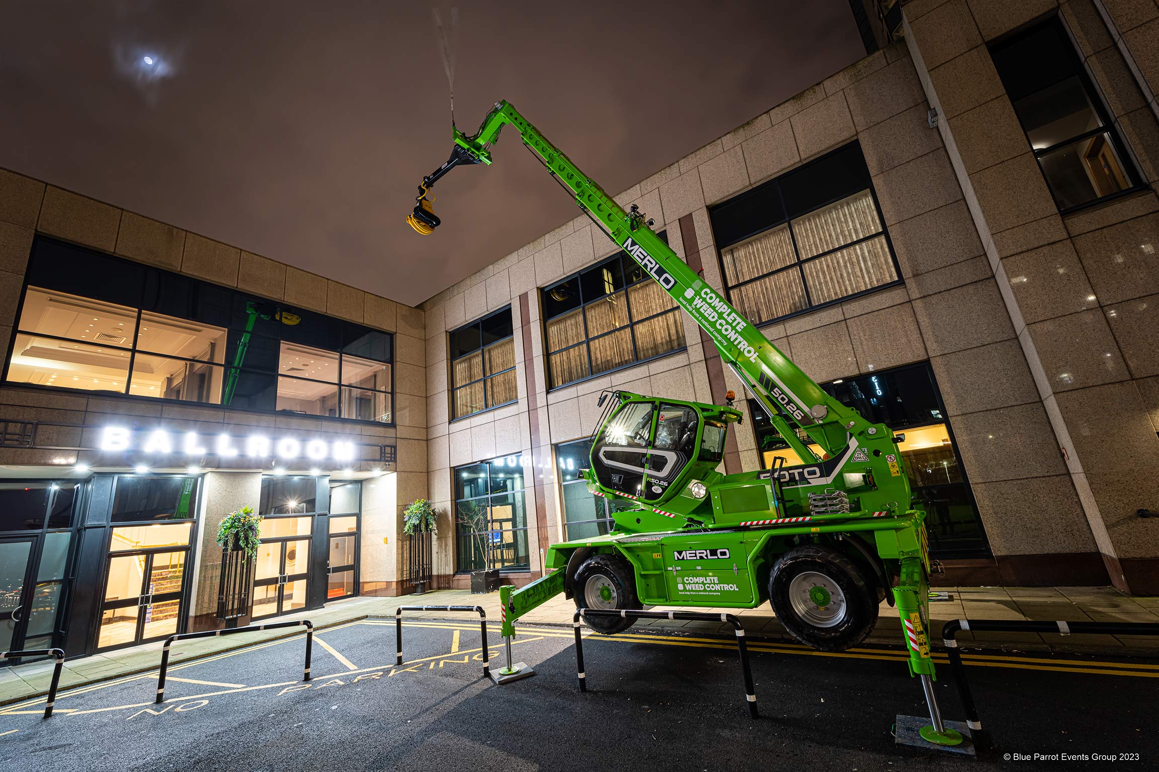 Merlo stands proud outside Glasgow Hilton for SPOA annual dinner2.jpg